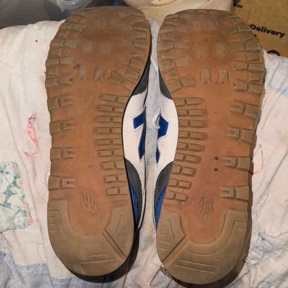 New Balance size 13 - Picture 3 of 5